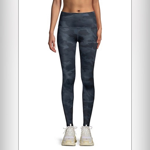 Beyond Yoga - Lux Gray Camo Leggings - Picture 2 of 4